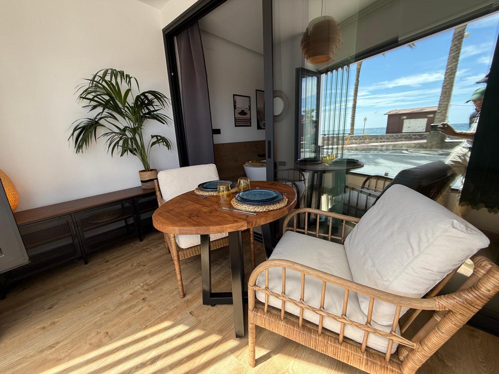 Victoria Loft Bed & Breakfast Castell de Ferro Ngoại thất bức ảnh