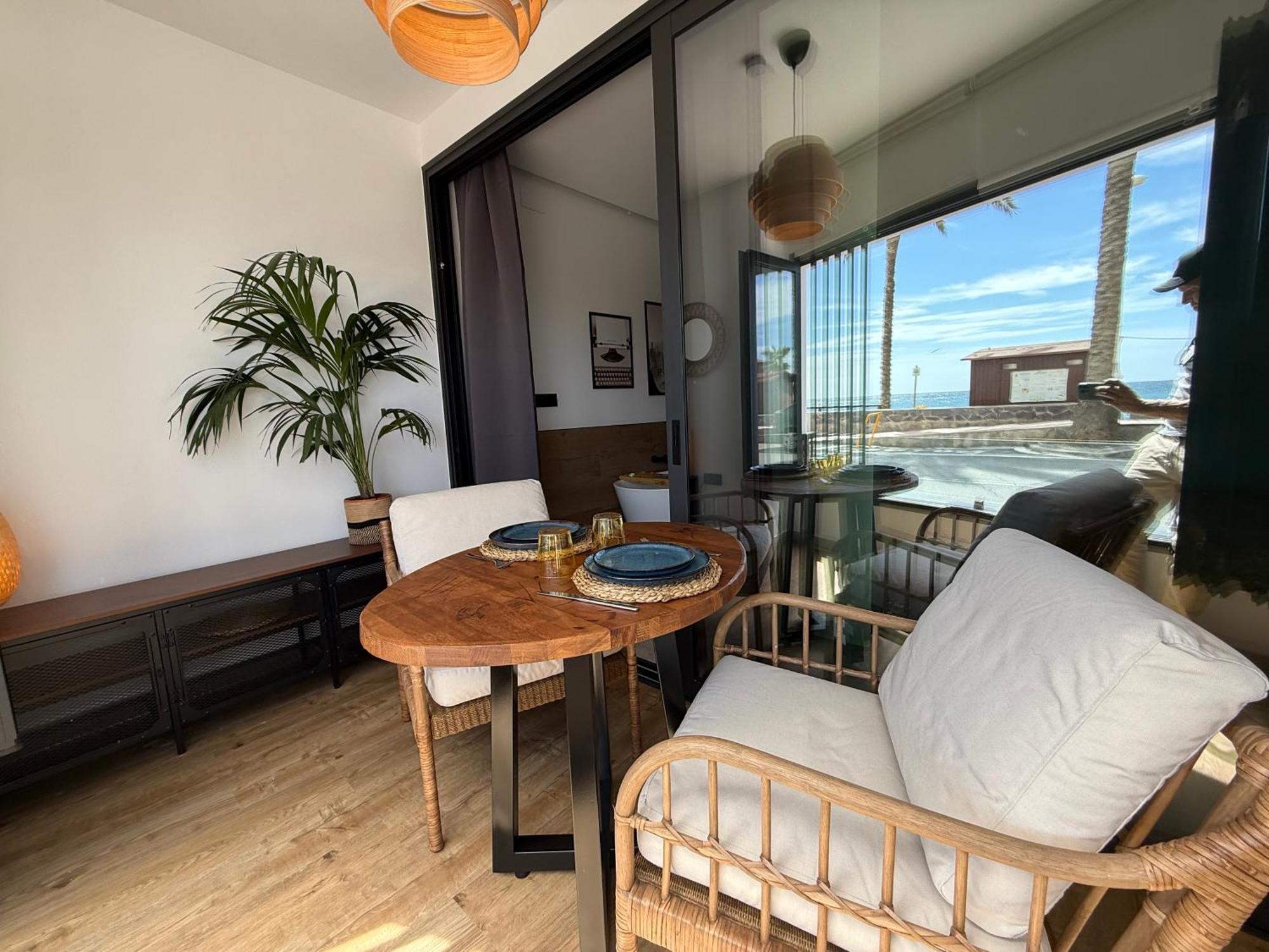 Victoria Loft Bed & Breakfast Castell de Ferro Ngoại thất bức ảnh